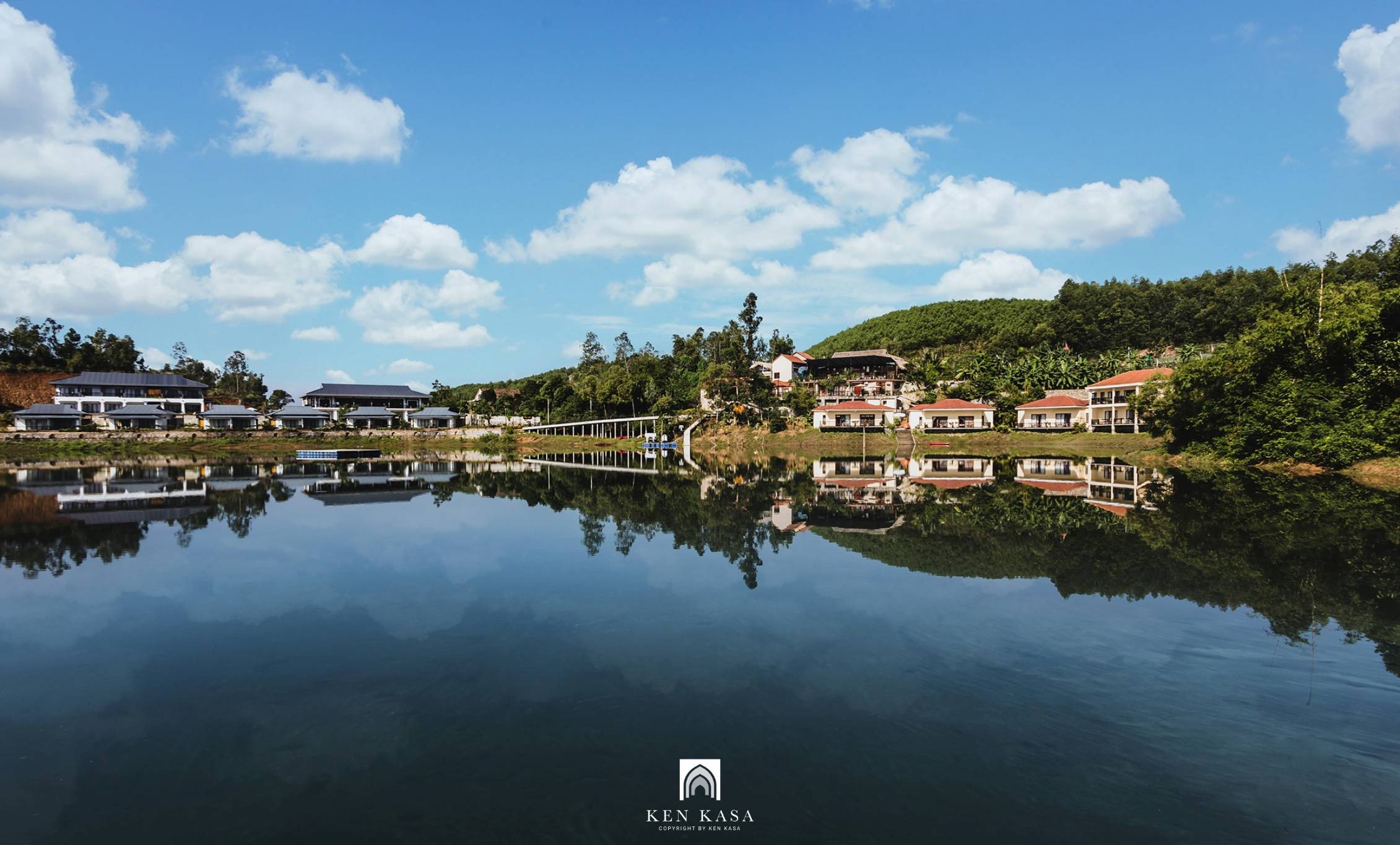 Review Phong Nha Lake House Resort - Nét đẹp độc đáo của phong cách Indochine